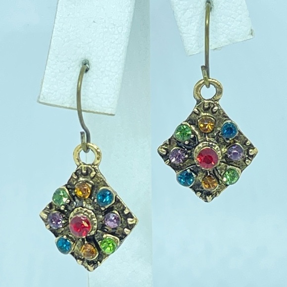 Colorful Jeweled Dainty Dangle Earrings - Picture 2 of 8